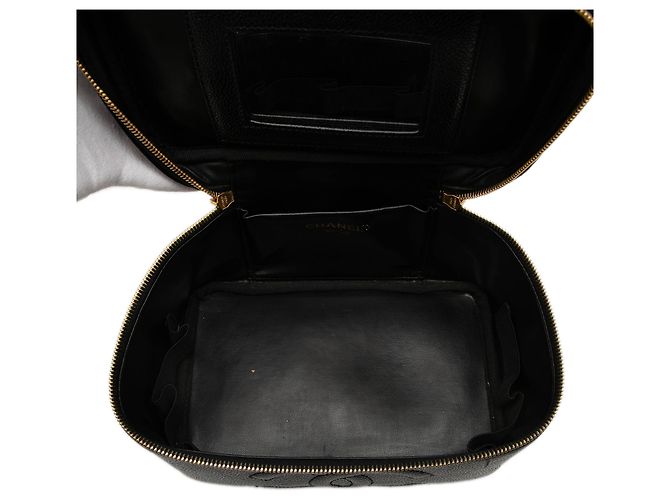 Borsa Vanity Chanel Black CC Caviar Nero - vista 4