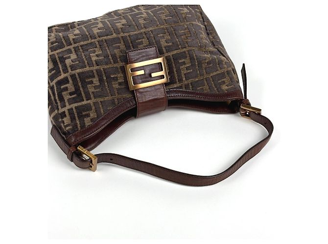 Bolsa de ombro Fendi marrom com padrão Zucca - vista 8
