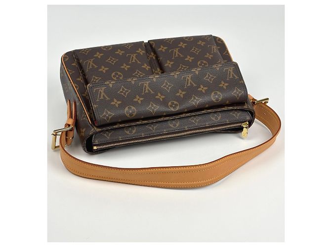 Borsa a tracolla Louis Vuitton Viva Cite GM Marrone - vista 6