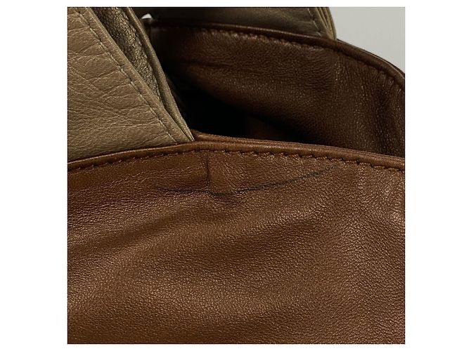 Loewe Nappa Aire Handtasche in Gold Golden - Ansicht 5