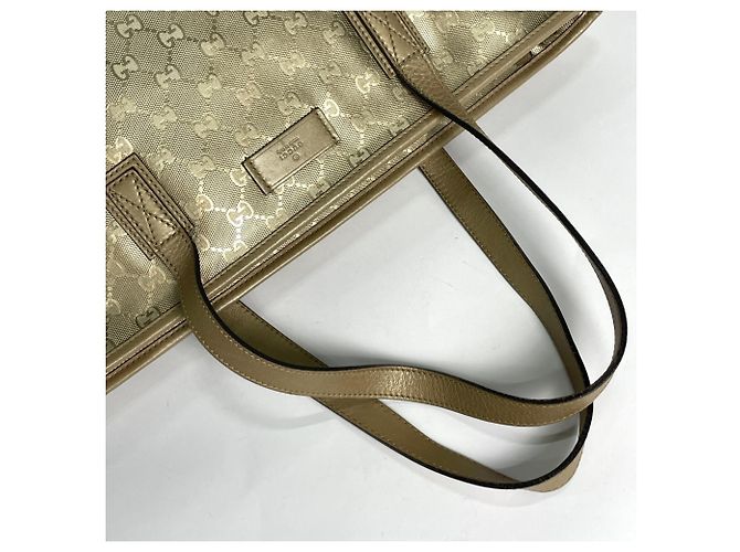 Bolso Tote Gucci GG Estampado Dorado - vista 5
