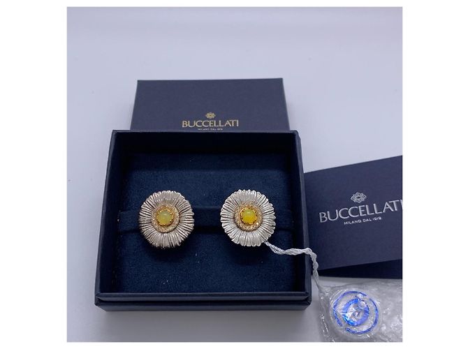 Buccellati Blossoms Ohrringe aus Silber, Diamanten und Karneol - Ansicht 3
