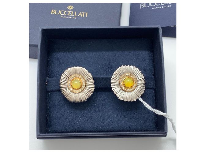 Buccellati Blossoms Ohrringe aus Silber, Diamanten und Karneol - Ansicht 4