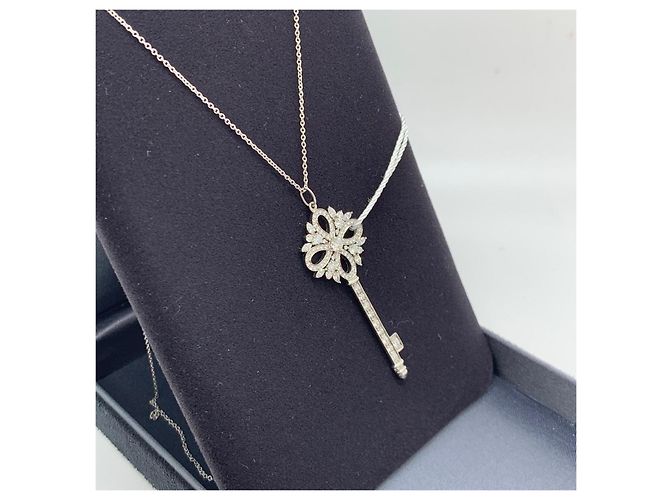 Collana Tiffany & Co. Victoria Key in Oro Bianco e Diamanti Argento - vista 5