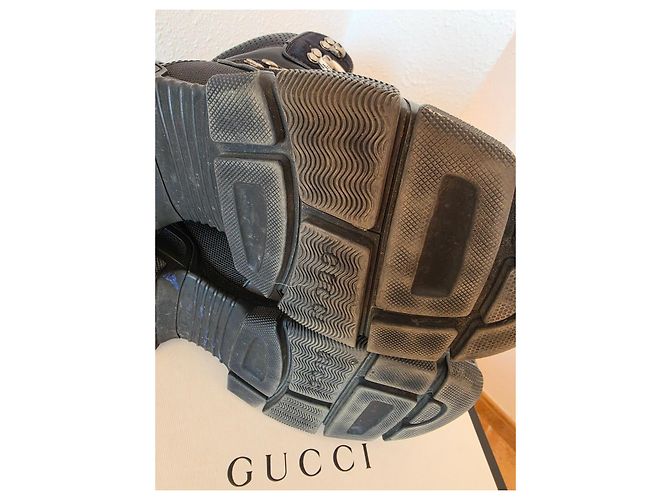 Gucci Stivaletti da trekking FlashTrek in pelle nera e camoscio Nero - vista 3