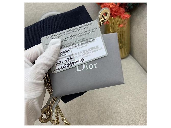 Borsa Dior Duchess Triplo Scomparto in Camoscio Grigio - vista 8
