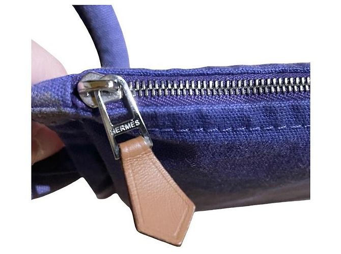Hermès Lindy Beach Saco Cabas em Lona Azul e Couro Roxo - vista 10