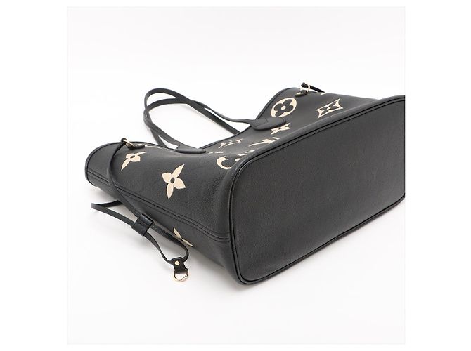 Louis Vuitton Borsa a spalla Shopper Neverfull MM in pelle Empreinte Nero - vista 4