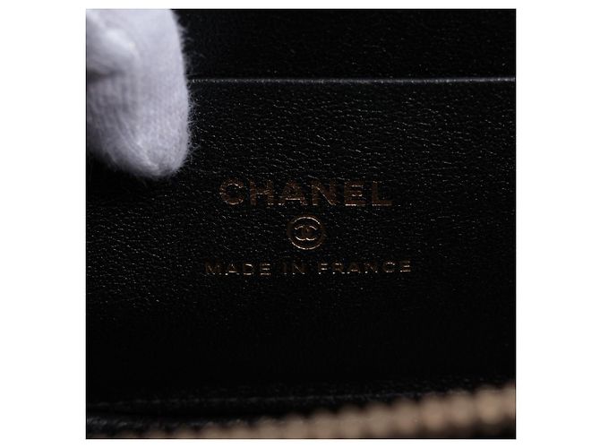 Chanel Bolsa Vanity Case Coco Casino Small em couro de cordeiro acolchoado com corrente Preto - vista 7