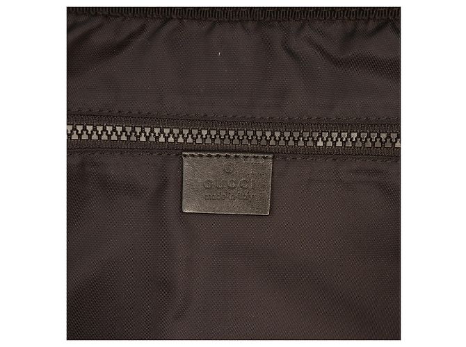 Borsa a tracolla Gucci in nylon nero con G intrecciate e Web - vista 5