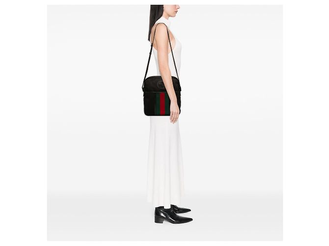 Borsa a tracolla Gucci in nylon nero con G intrecciate e Web - vista 6