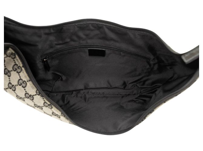 Borsa a tracolla Gucci GG Canvas nera Nero - vista 4