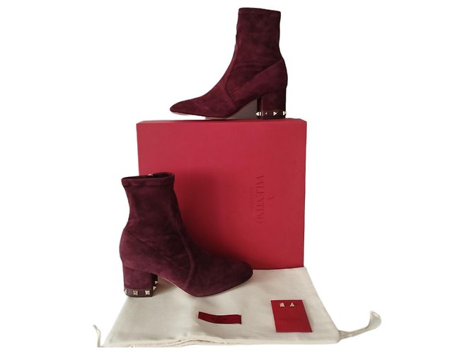 Valentino Garavani Rockstud Stivaletti in Camoscio Viola Porpora - vista 9