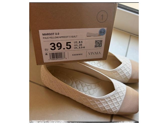 Autre Marque Vivaia Margot V-Cut Bailarinas Punta Cuadrada Beige Crudo - vista 15