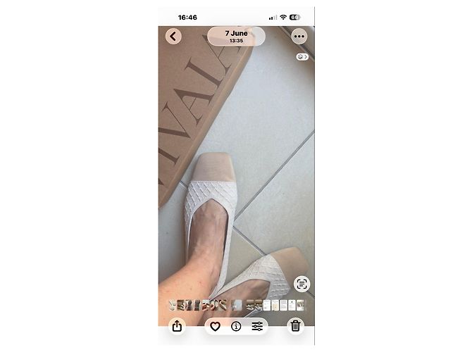 Autre Marque Vivaia Margot V-Cut Bailarinas Punta Cuadrada Beige Crudo - vista 8