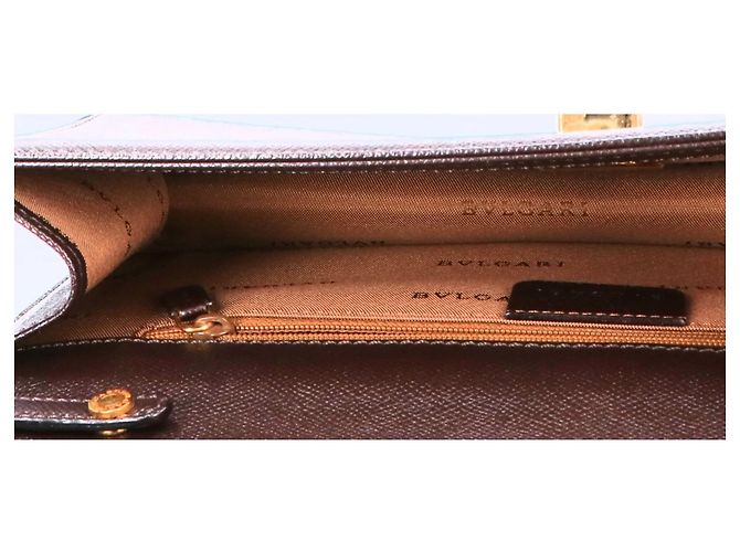 Bolsa de ombro horizontal em couro BVLGARI Bulgari com fecho turnlock - vista 6