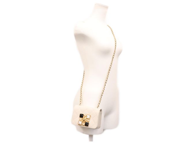 Borsa a tracolla Chanel Ivory Lamb Gripoix Matelassé Bianco - vista 17