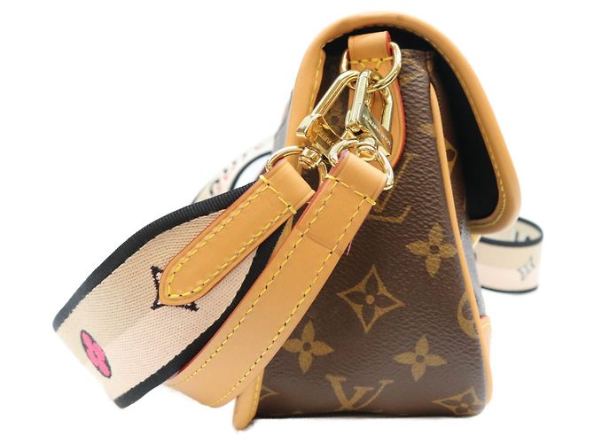 Borsa a tracolla Louis Vuitton Monogram Noir Diane NM PM Marrone - vista 4