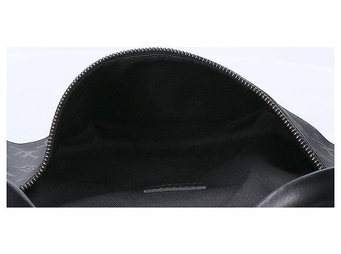 Borsa Discovery Sling PM Monogram Eclipse Louis Vuitton Monogramma - vista 6