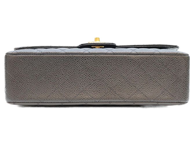Borsa a tracolla Chanel A01112 in pelle Caviar Matelassé Nero - vista 5