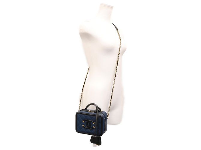 Borsa a tracolla Small Vanity Chanel A93342 CC Filigree Nero Blu - vista 12