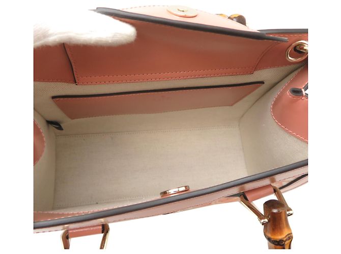 Borsa Tote Gucci Diana Medium - Japan Limited Edition Beige Pesca - vista 6