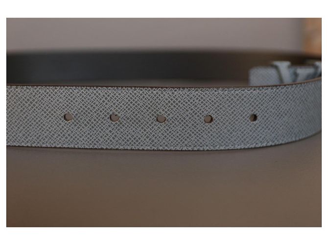 Louis Vuitton M6898 85/34 Taiga Glacier Santur Initial Gürtel Grau - Ansicht 10