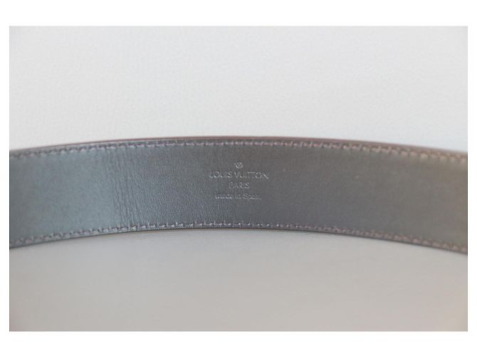 Louis Vuitton M6898 85/34 Taiga Glacier Santur Initial Gürtel Grau - Ansicht 15
