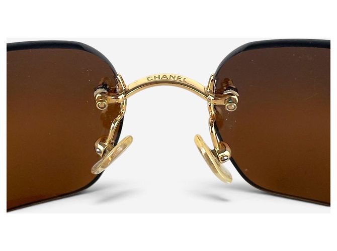 Gafas de sol Chanel 2000s Rimless '4017 D' CC Rhinestone Dorado - vista 7
