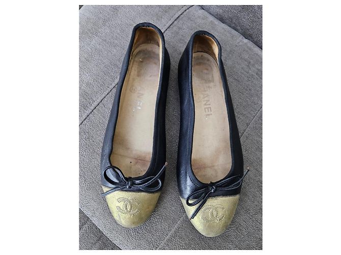 Chanel Sapatilhas de couro Black & Gold Preto Dourado - vista 10