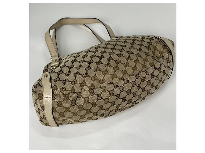 Gucci Tote Bag aus beigem GG Canvas - Ansicht 2