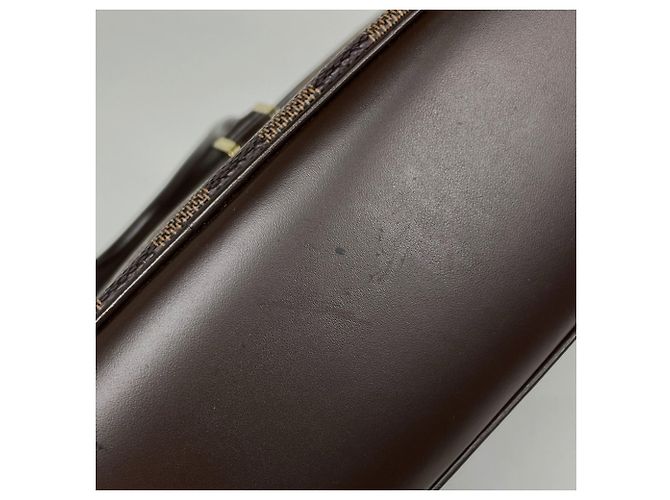 Borsa Louis Vuitton Salia Mini Marrone - vista 4