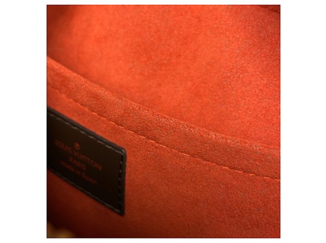 Borsa Louis Vuitton Salia Mini Marrone - vista 7