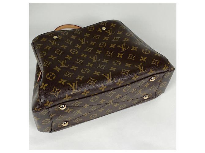 Bolsa Louis Vuitton Montaigne MM Marrom - vista 2