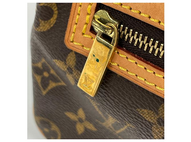 Borsa a tracolla Louis Vuitton Cite MM Marrone - vista 4