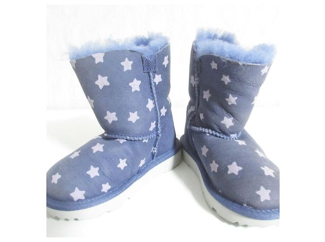 Autre Marque UGG Bailey Button Star Lammfellstiefel für Kinder Blau Marineblau - Ansicht 5