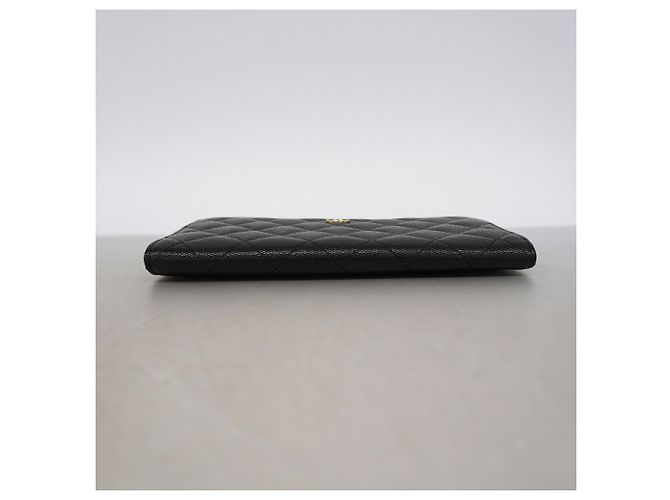 Cartera larga Chanel Matelassé Negro - vista 2