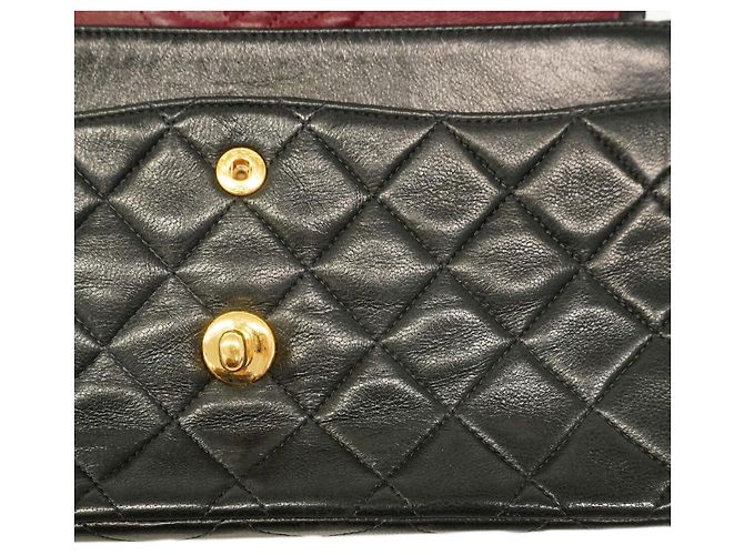Borsa a tracolla Chanel Matelassé Nero - vista 10