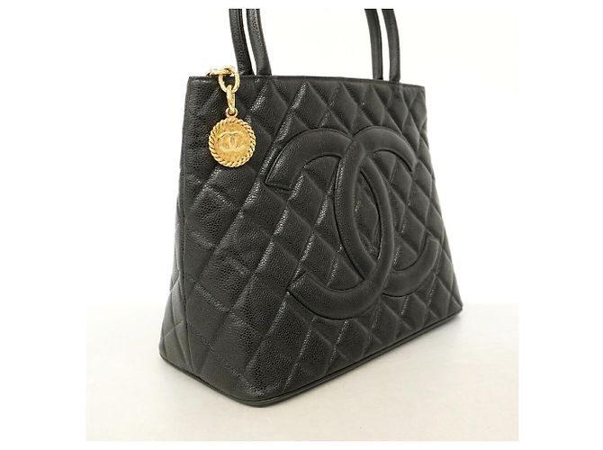 Borsa Tote Chanel in pelle di vitello grana nera Nero - vista 2