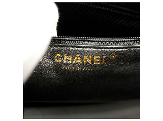 Borsa Tote Chanel in pelle di vitello grana nera Nero - vista 5