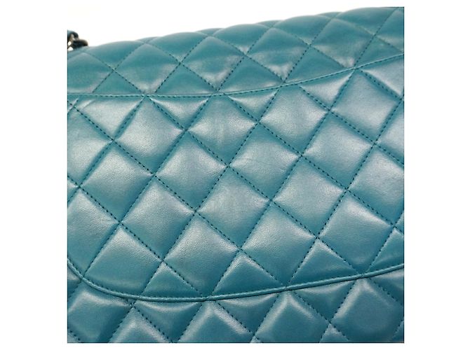 Borsa a tracolla Chanel in pelle d'agnello blu - vista 10