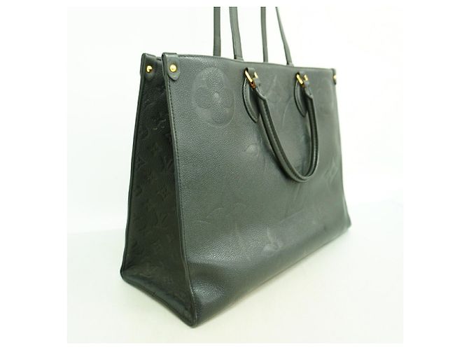 Borsa Tote Louis Vuitton Monogram Empreinte OnTheGo GM Nero - vista 2