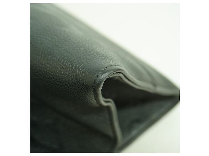 Borsa Tote Louis Vuitton Monogram Empreinte OnTheGo GM Nero - vista 6