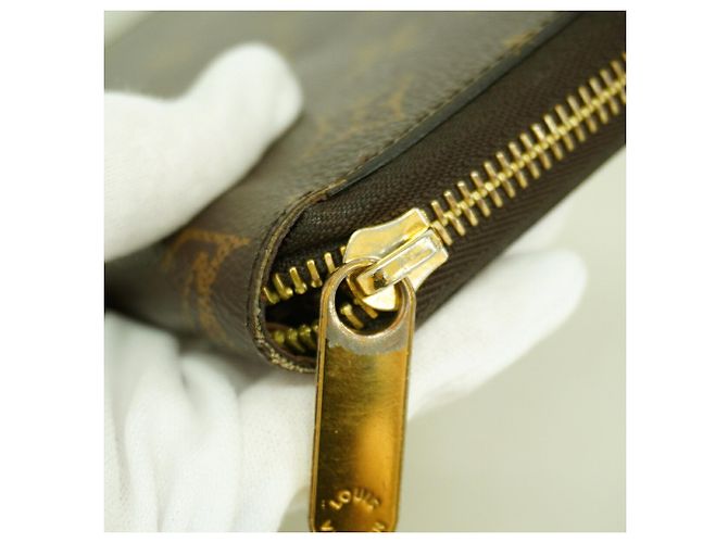 Louis Vuitton Monogram Zippy Wallet Brown - view 6