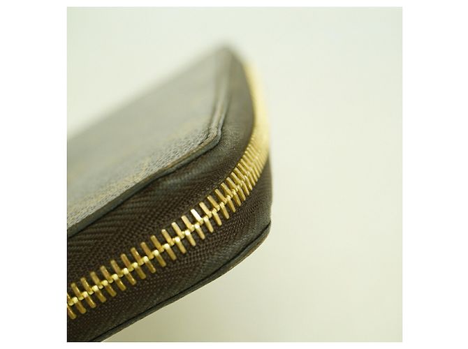 Louis Vuitton Monogram Zippy Wallet Brown - view 7