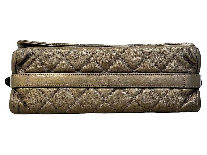 Chanel Matelassé Chain Shoulder Bag Brown - view 3