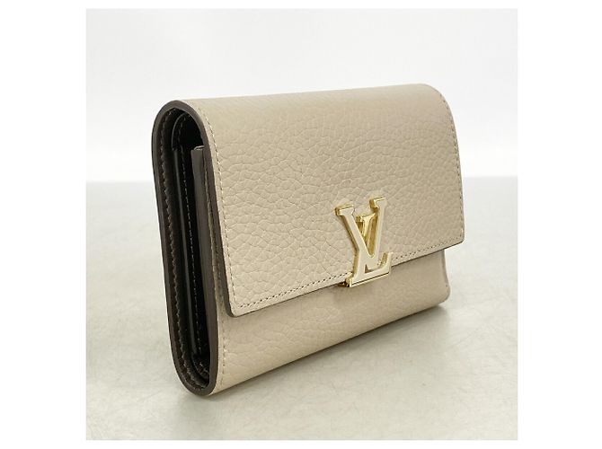 Capucines Carteira Louis Vuitton Tri-fold em Galle - vista 2