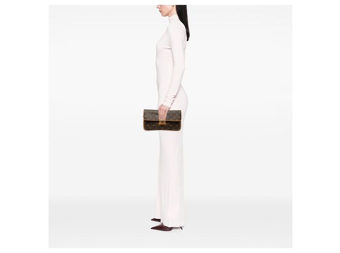 Clutch Slim Sofia Coppola Monogram Marrone Louis Vuitton - vista 6