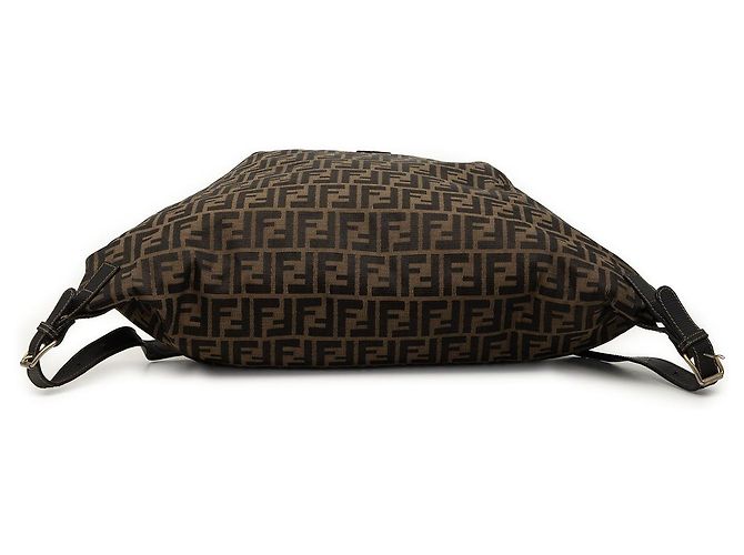 Fendi Rucksack mit Kordzug aus braunem Zucca Canvas - Ansicht 3