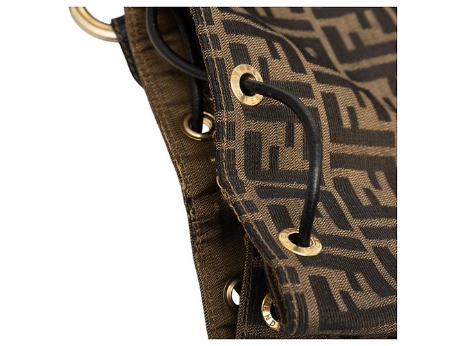 Fendi Rucksack mit Kordzug aus braunem Zucca Canvas - Ansicht 6